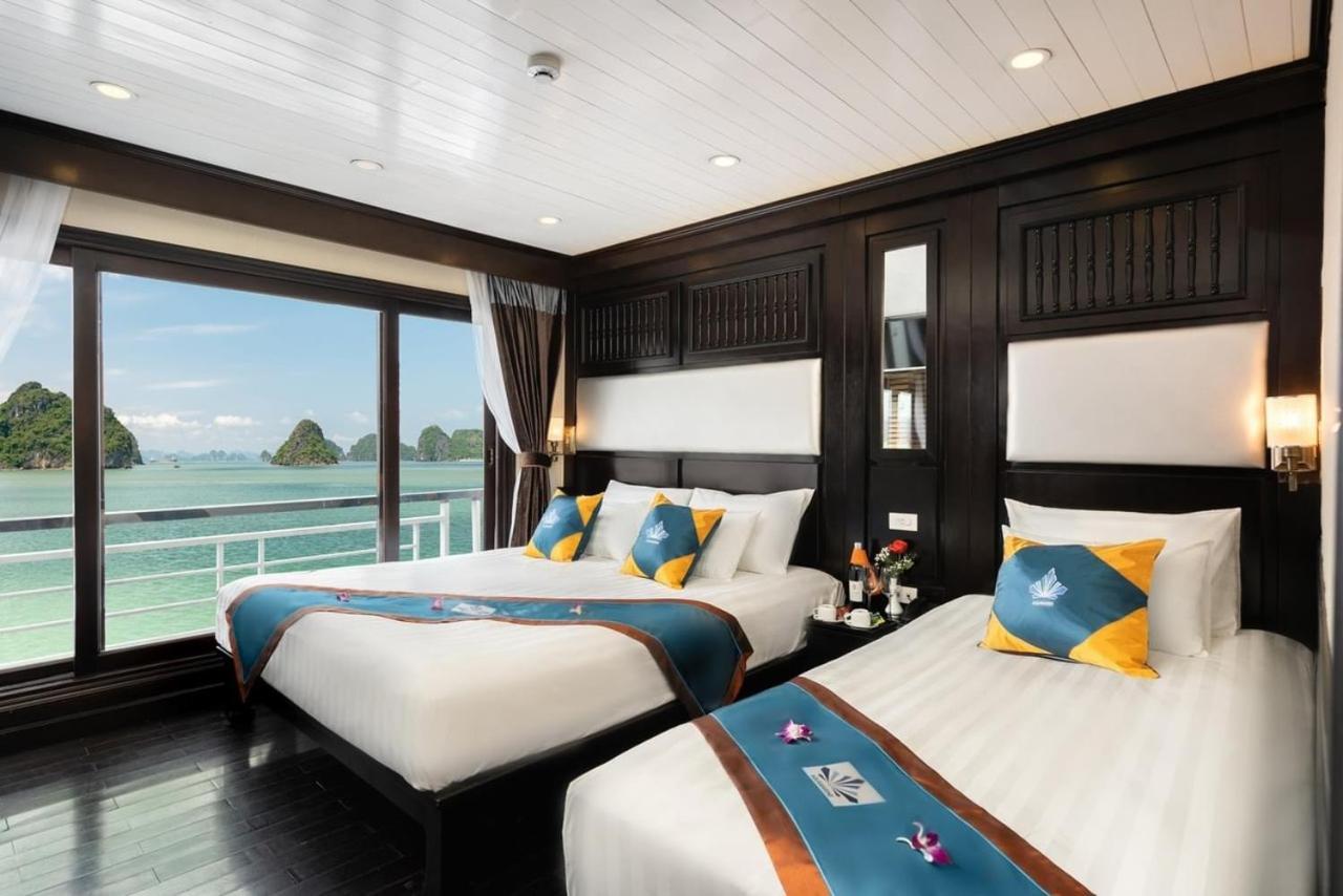 Aquamarine Premium Cruise Hotel Ha Long Exterior photo