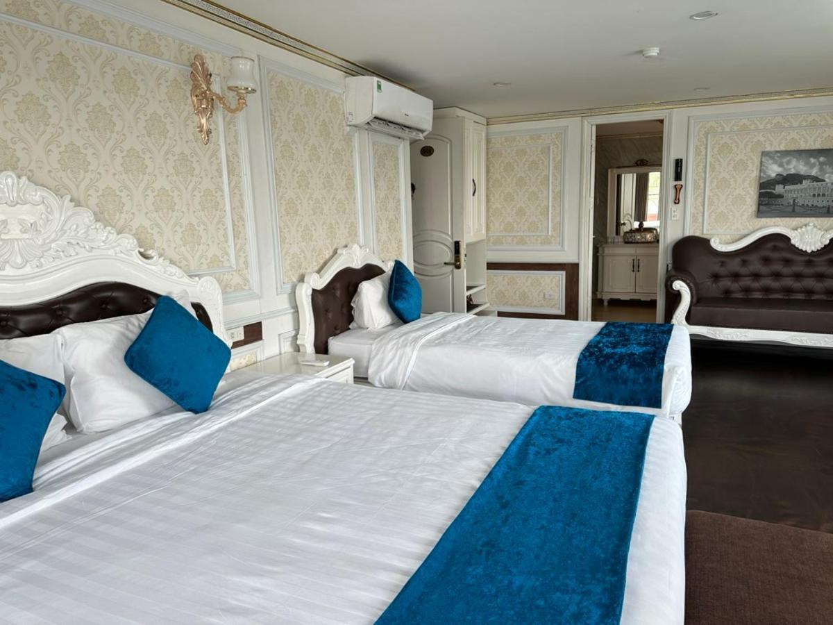 Aquamarine Premium Cruise Hotel Ha Long Exterior photo